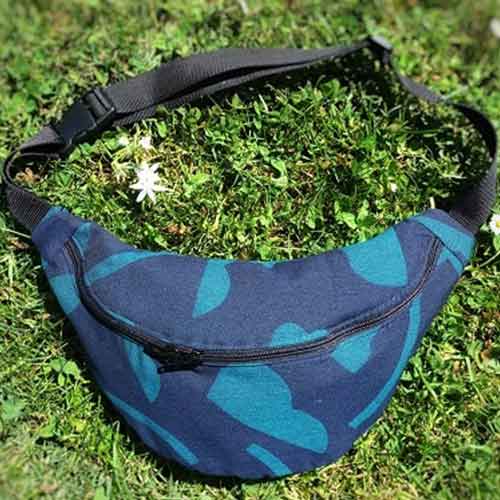 sac-banane-moonshine-dressyourbody-kitac-jacquard-vert-bleu Sac banane Moonshine en jacquard vert et bleu