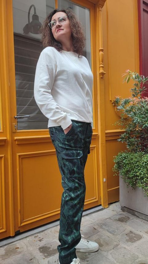 310394878_1219853478580048_4472903051254048953_n Le cargo Telmon de Lamericana revisité en version féminine dans un jacquard fond vert et de profil en silhouette avec le sweat Vol Blanc