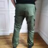 L - Cargo kaki detail poche dos DIY pantalon cargo Lamericana pattern vue de dos coloris kaki