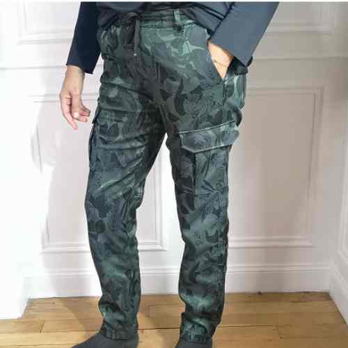 kitac-telmon-jacquard-vert-lamericana-photo-interieur Le cargo Telmon de Lamericana revisité en version féminine dans un jacquard fond vert et 3/4 face